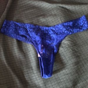 Candie’s Bright Blue Cheeky Panties XL